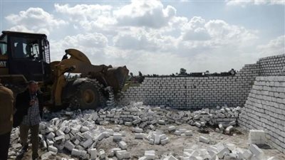 إزالة 36 حالة تعدٍ على الأراضى الزراعية بالبحيرة