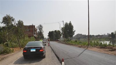 رصف طريق خط 12 بطول ٨ كيلومترات بتكلفة 20 مليون جنيه  