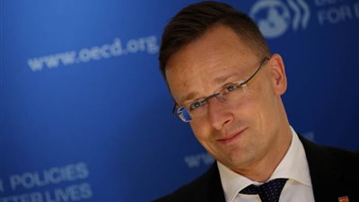 المجر: تعرضنا لهجوم سياسي بسبب قرارنا شراء اللقاحين الروسي والصيني