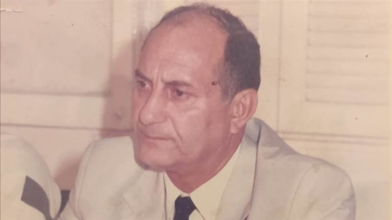 الدكتور الراحل محمد