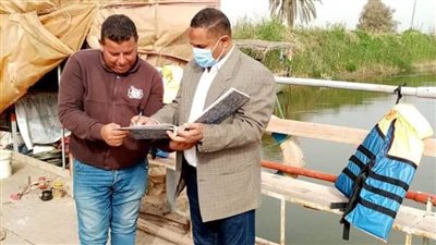 استمرار الحملات اليومية لمراجعة المعديات النهرية بكوم حمادة