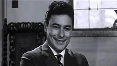 في ذكرى ميلاده...أبرز المحطات في حياة  الولد الشقي وفتى الشاشة  أحمد رمزي