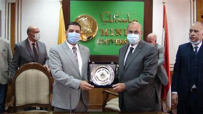 بروتوكول تعاون بين جامعة المنيا وهيئة تعليم الكبار