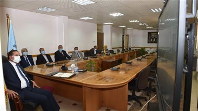 جامعة سوهاج وهيئة فولبرايت تبحثان آليات التعاون للتقدم للمنح الدراسية