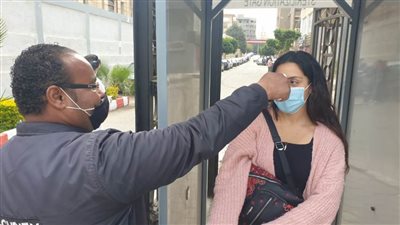 تطبيق نظام التعليم الهجين بالجامعة المصرية- الصينية