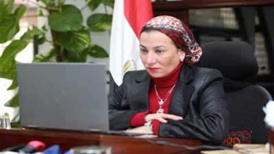 وزيرة البيئة تنعي ضحايا حادث قطاري سوهاج