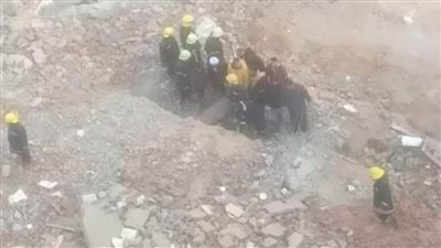 انهيار عقار عين شمس.. 23 مصابا و8 وفيات حتى الآن 