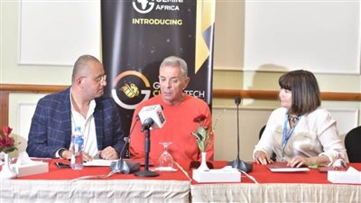 محمود حميدة يفتتح جلسة توقيع بروتوكول تعاون بين الأقصر السينمائي وچيميناي إفريقيا