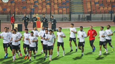 المنتخب الوطني يرتدي الأحمر والأبيض أمام جزر القمر 
