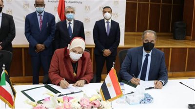 وزير الكهرباء يوقع مع سفير السودان لزيادة الطاقة المتجددة لسودان