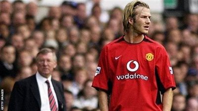 هل تتذكر لماذا رحل بيكهام عن مانشستر يونايتد؟ الإجابة: حذاء مدربه!