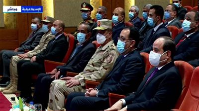 عاجل| الرئيس السيسي: الدولة تسابق الزمن لتنفيذ خططها للتطوير بأياد مصرية 