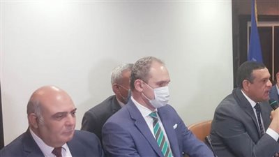 سفير بيلاروسيا يوقع بروتوكول تعاون مع الغرفة التجارية بالبحيرة