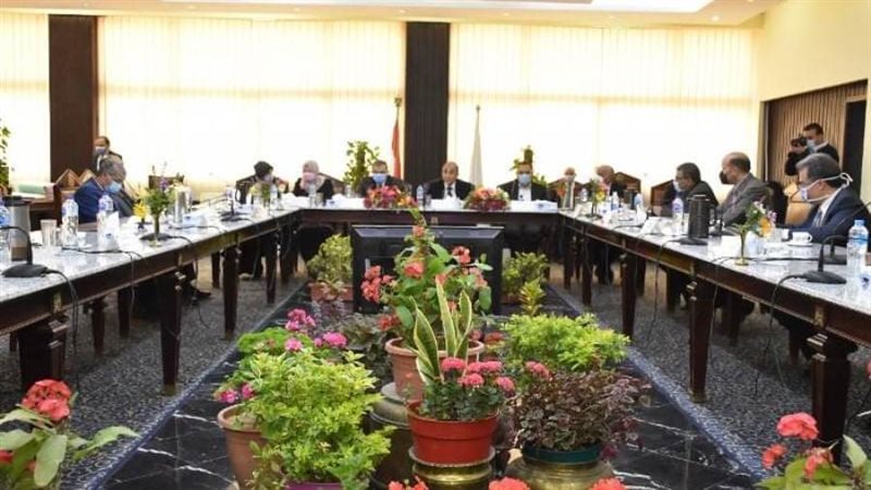 وزير القوي العاملة