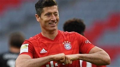 رئيس بايرن ميونخ عن ضم هالاند: لدينا روبرت ليفاندوفسكي