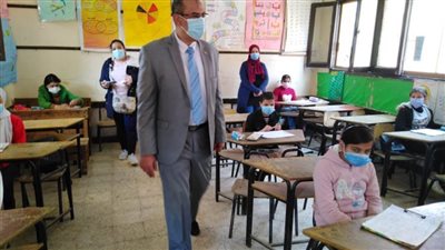 إحالة موجه الدراسات الأجتماعية بتعليم القليوبية للتحقيق