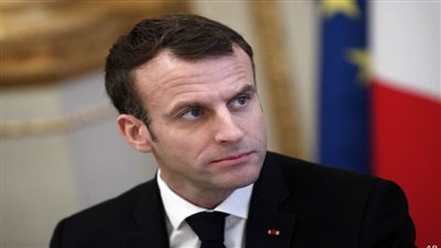 ماكرون يمد إجراءات الإغلاق المفروض لمكافحة كورونا ليشمل جميع الأراضي الفرنسية
