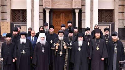 في ختام زيارتهم لمصر.. البابا تواضروس يستقبل الوفد الرهباني الأوكراني 