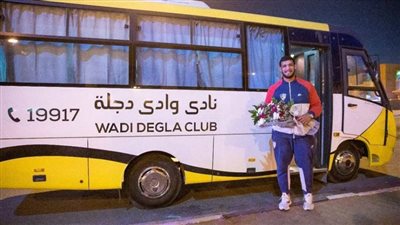 عبد اللطيف منيع يتحدى 