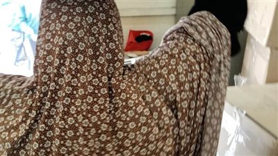 توزيع ١٠٠ كرتونة غذائية بقرية 