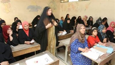 تسجيل 24 فصلاً لمحو الأمية بمركز ملوي بالمنيا 