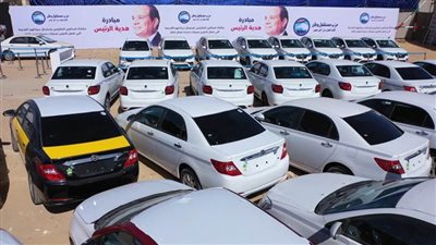بالفيديو.. حزب مستقل وطن يوزع السيارات على المواطنين في مبادرة هدية الرئيس