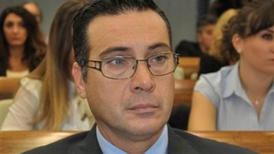 تطور عاجل ومثير في قضية الجاسوس الإيطالي.. وزوجته كشفت المستخبي