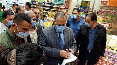 تحرير 1652 محضرا تموينيا خلال حملة اليوم الواحد بأسيوط