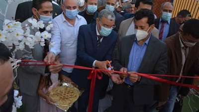 وزير الشباب ومحافظ المنيا يفتتحان أعمال تطوير نادي مغاغة