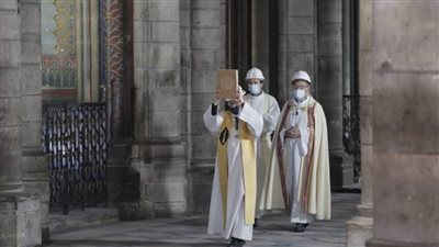 أسقف نوتردام: ترميم الكاتدرائية يحتاج إلى 15 أو 20 عاما أخرى