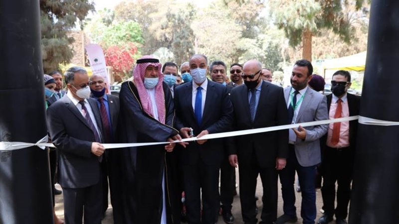 خلال افتتاح مهرجان