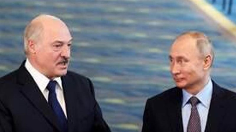 بوتين يهنئ نظيره