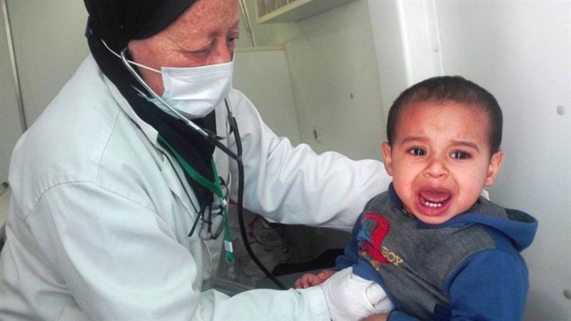 قافلة طبية بقرية