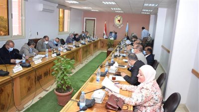 مجلس جامعة سوهاج يعلن مواعيد حضور الطلاب خلال شهر رمضان ويوافق علي البرنامج التدريبي للترشح لمنصب عميد