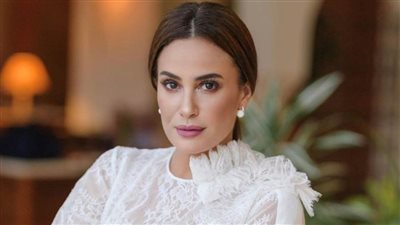 هند صبري تتعافى من كورونا قبل موكب المومياوات