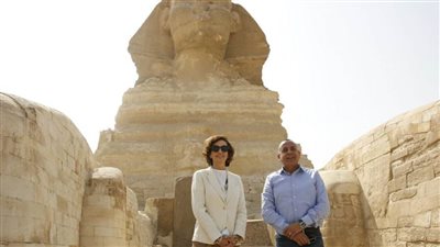  بالصور ..مدير عام اليونسكو تزور سقارة والهرم