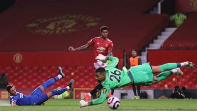 مانشستر يونايتد يقلب تأخره لفوز مثير على برايتون 2/1