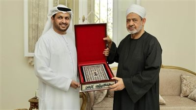 السفير الإماراتي يرحب بعمق العلاقات بين الأزهر والإمارات