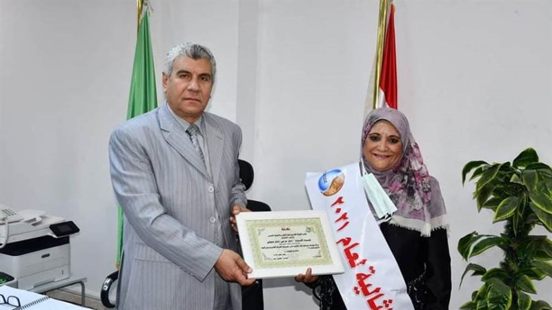 الأم المثالية