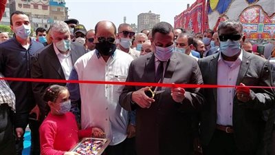 هشام آمنة يفتتح معرض 