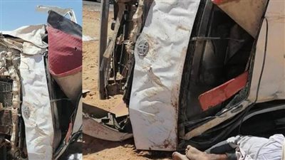 مصرع وإصابة 10 أشخاص في حادث سير جنوب أسوان (صور)