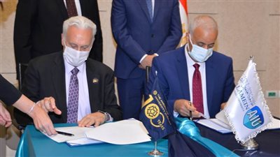 اتفاقية بين جامعة العلمين الدولية والجامعة الأمريكية بالقاهرة لتنمية الابتكار