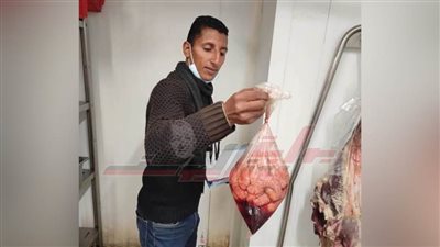 ضبط أغذية فاسدة وغلق منشأتين مخالفتين بحملة مكبرة فى قها