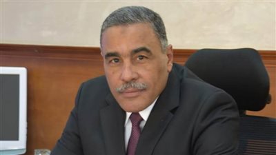 محافط مطروح يفتتح اللقاء العلمي لأطباء المحافظة تحت عنوان 