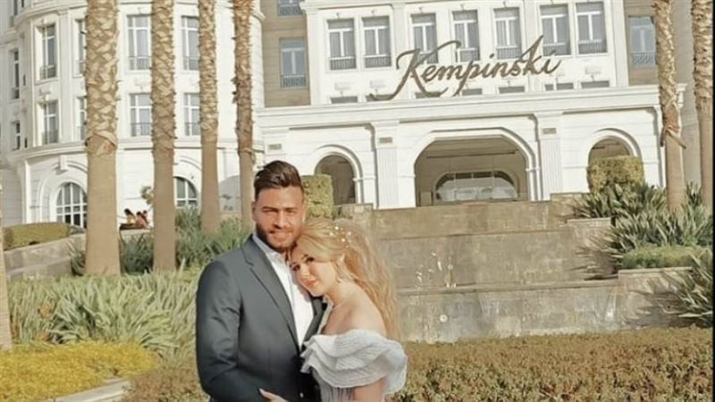 أبو جبل يتزوج ملكة