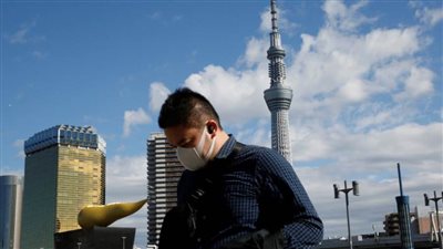 اليابان تشدد إجراءات مكافحة كورونا في طوكيو وكيوتو وأوكيناوا وسط ارتفاع معدل الإصابات