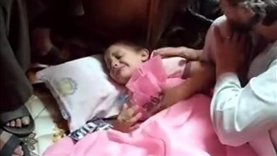 ابنة ضحية بني مزار بالمنيا باكية في فيديو مؤثر 