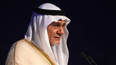 تركي الفيصل: على الجميع التجهز ليوم امتلاك إيران القنبلة النووية