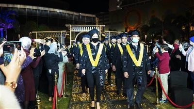 30 صيدلياً يحصلون على ماجستير إدارة الأعمال من الأكاديمية البحرية