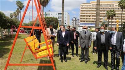 تزين الحدائق العامة والمتنزهات بعاصمة كفرالشيخ 